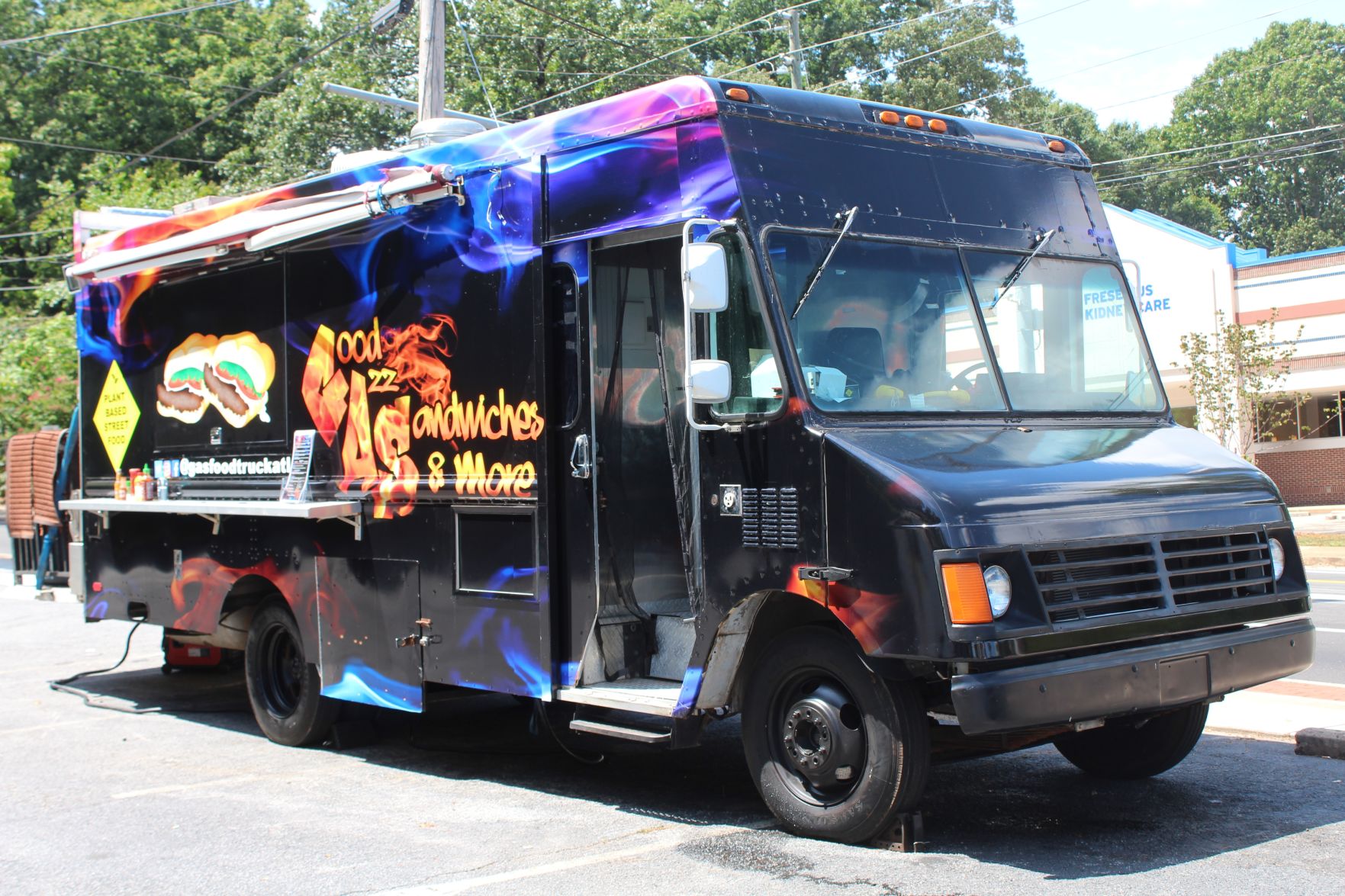 082819_MDN_GASFood4.JPG